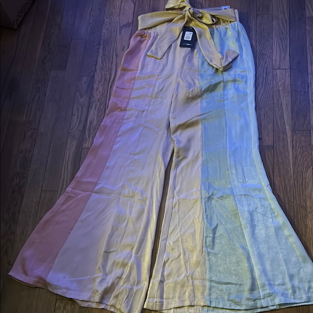 Fashion Nova  Multicolor Wide Leg Pants